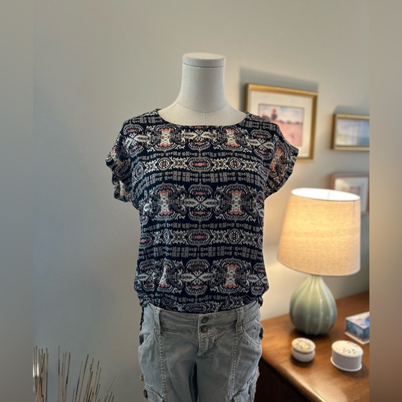 Pink Republic Cap Sleeve Casual Blouse - Picture 6 of 6